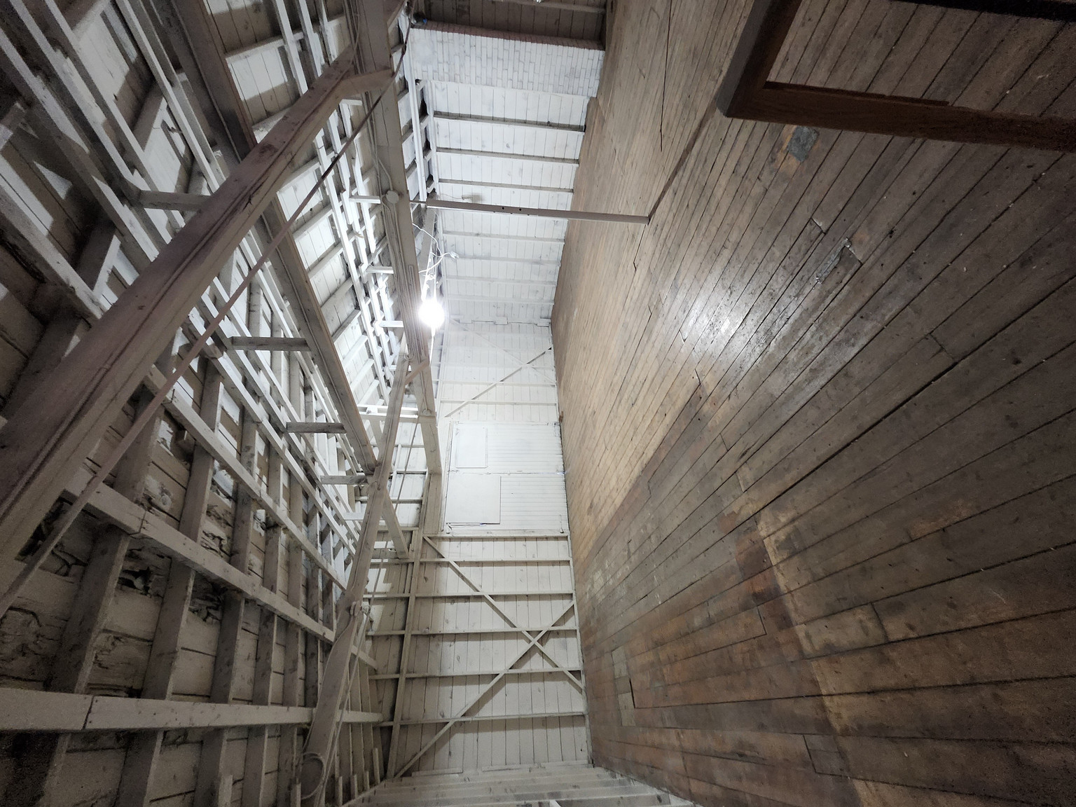 STORAGE IN MISSION - Photo 14