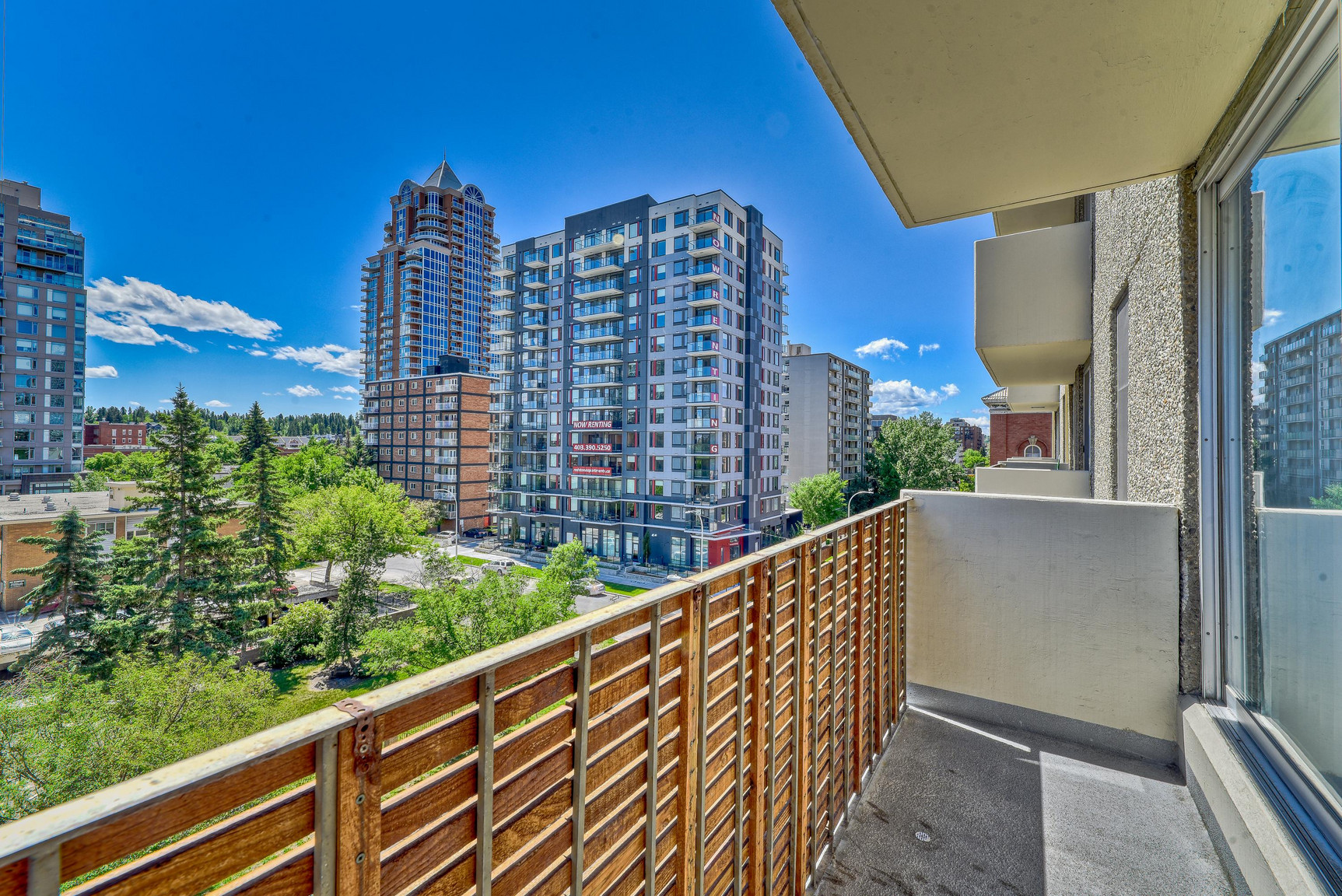 738 14 Avenue S.W. - Photo 31