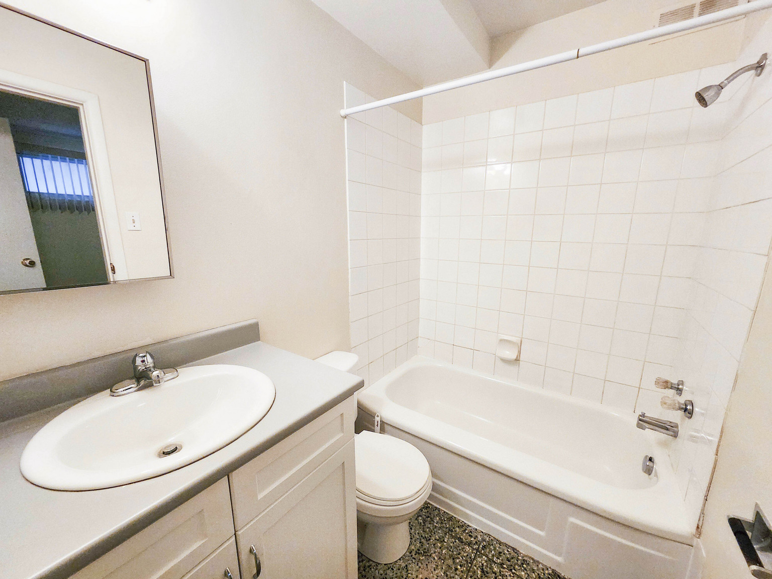 1162 Memorial Drive N.W. - Photo 21