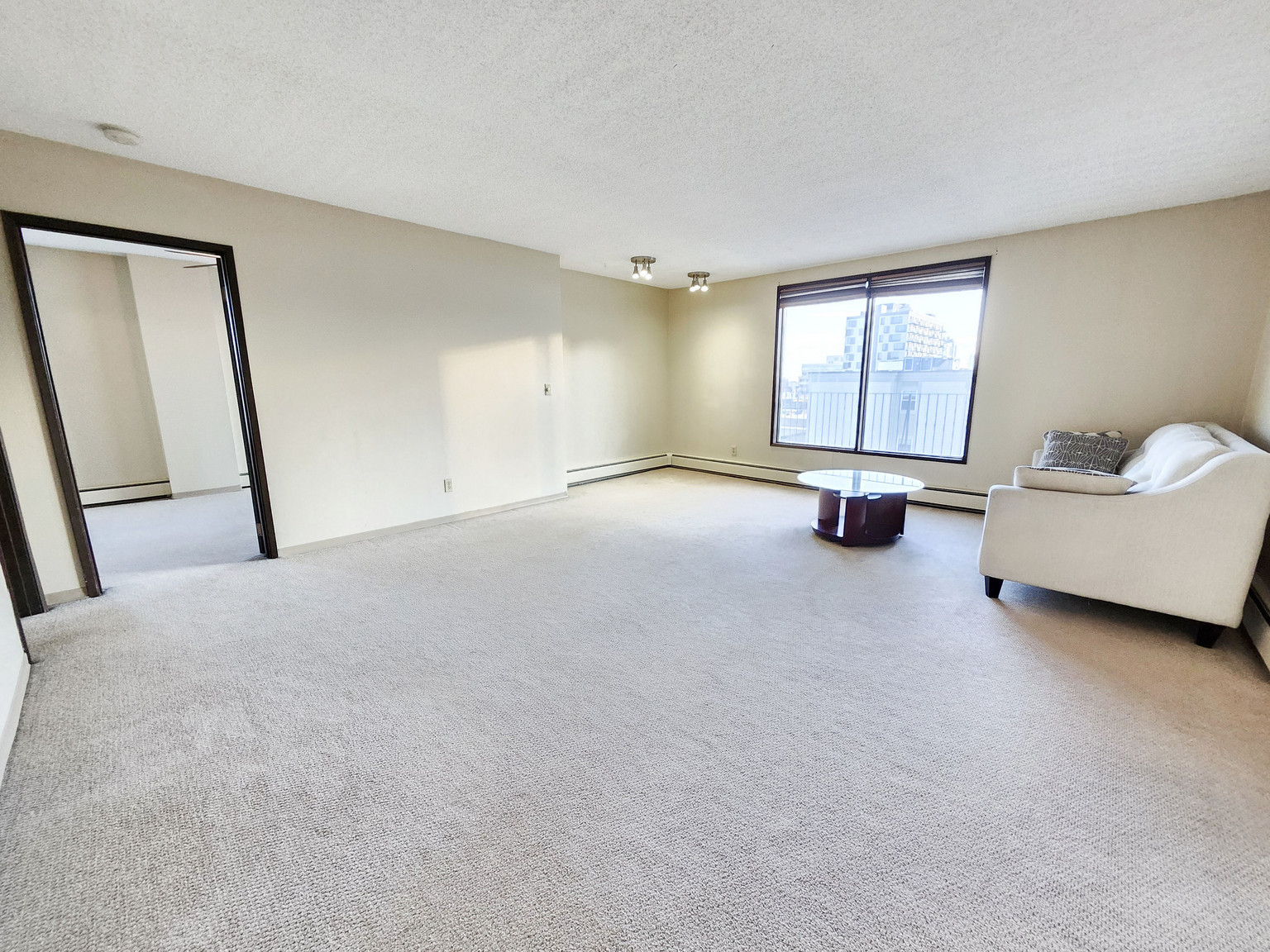 423 3 Avenue N.E. - Photo 16