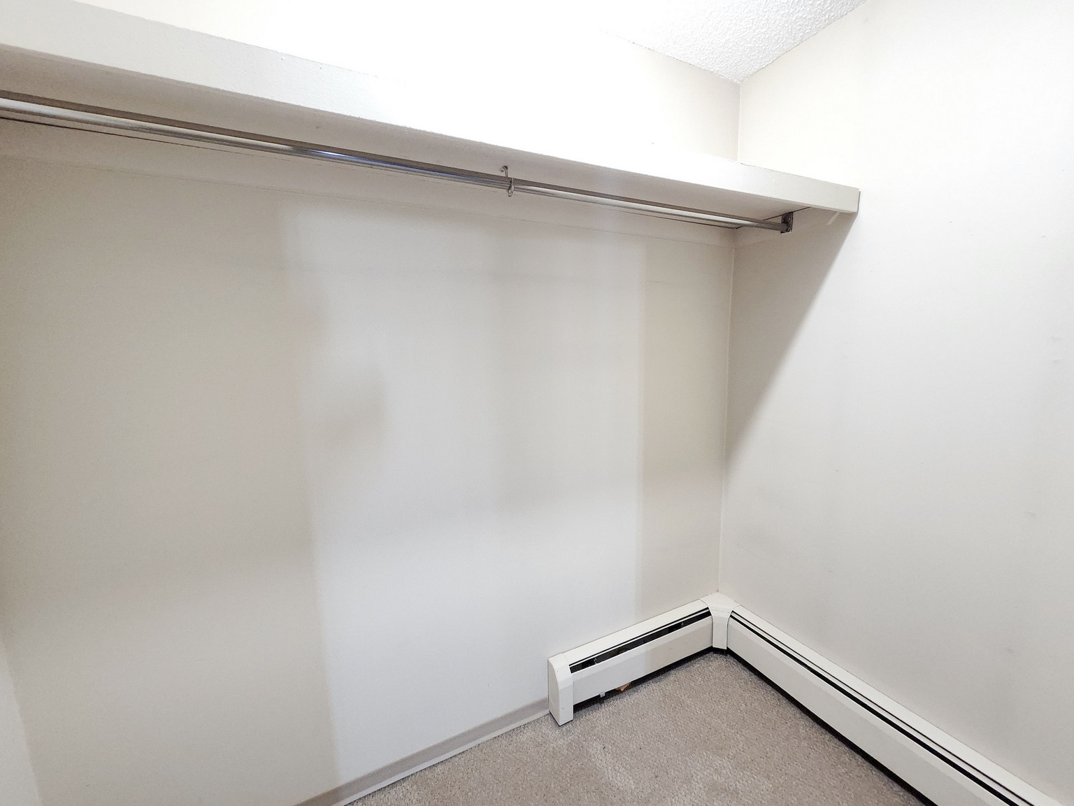 423 3 Avenue N.E. - Photo 28