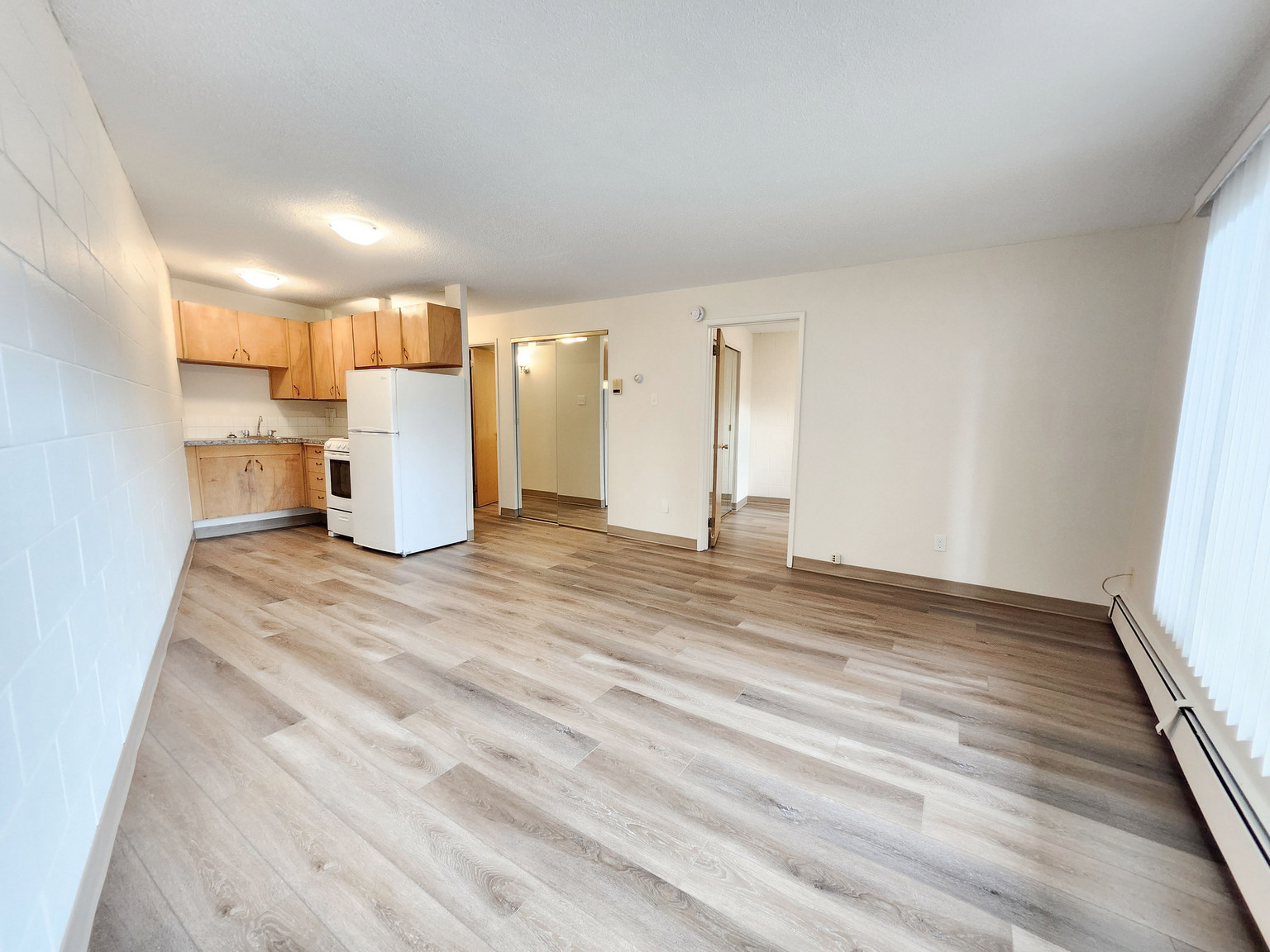 303 9A Street N.W. - Photo 38