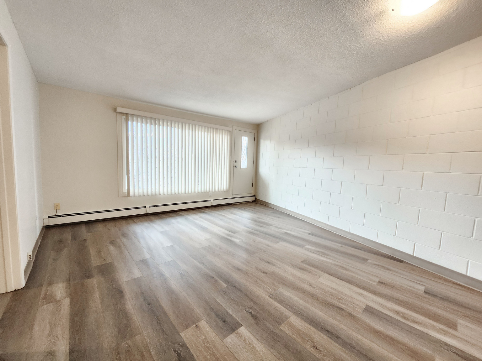 303 9A Street N.W. - Photo 35