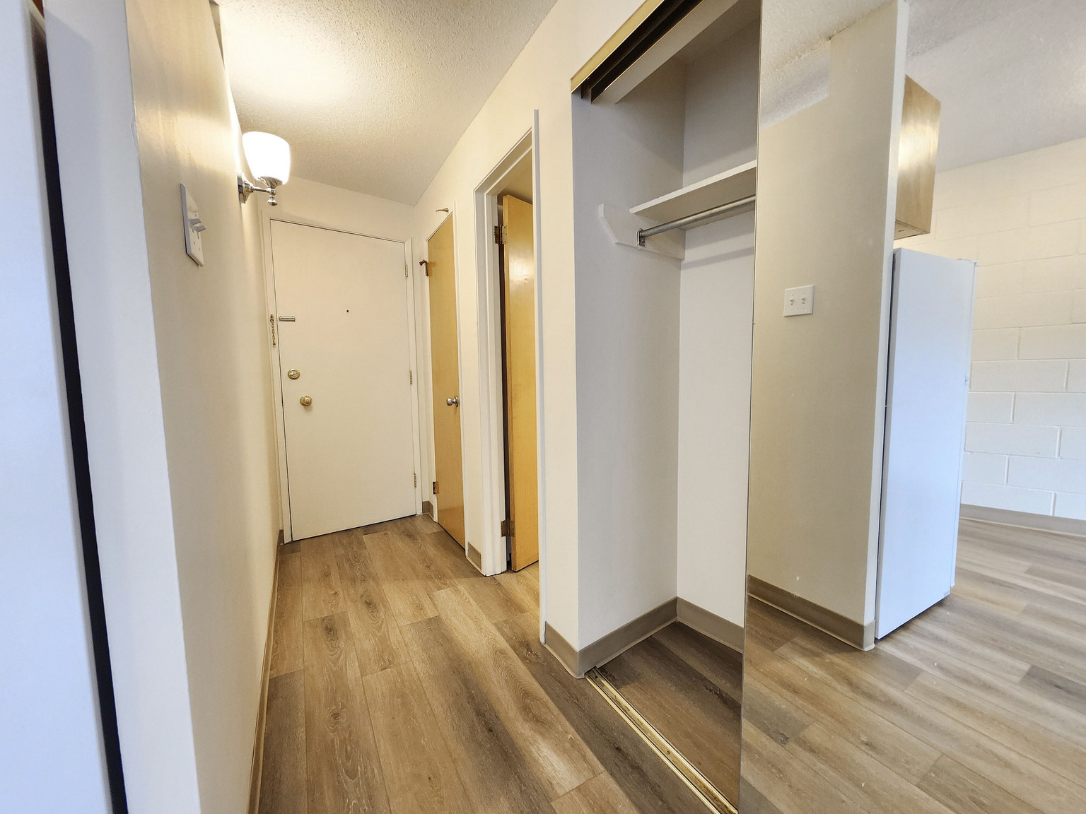 303 9A Street N.W. - Photo 32