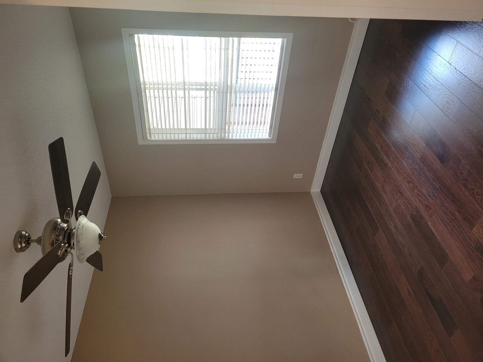 73 Erin Woods Court SE - Photo 12