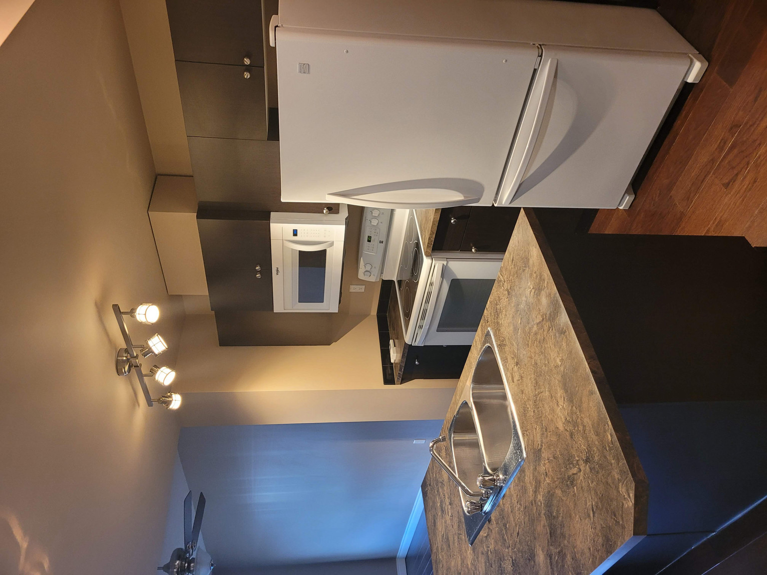 73 Erin Woods Court SE - Photo 16