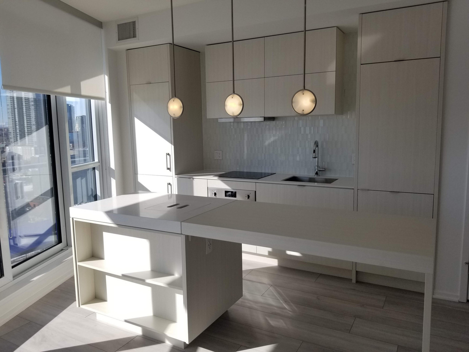 Beautiful 1 Bedroom in East Village - Photo 23