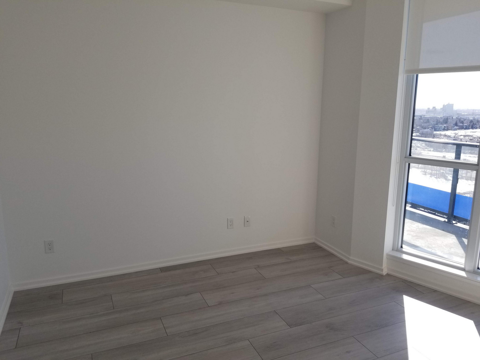 Beautiful 1 Bedroom in East Village - Photo 29
