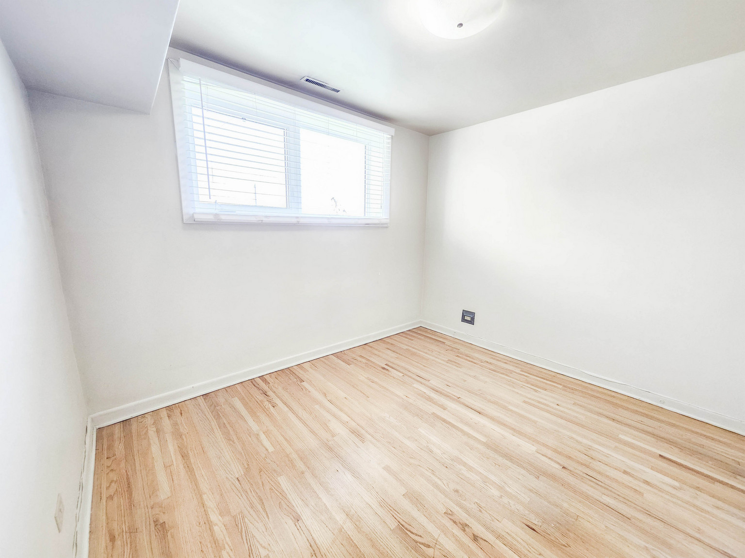 4728 Stanley Road SW - Photo 16