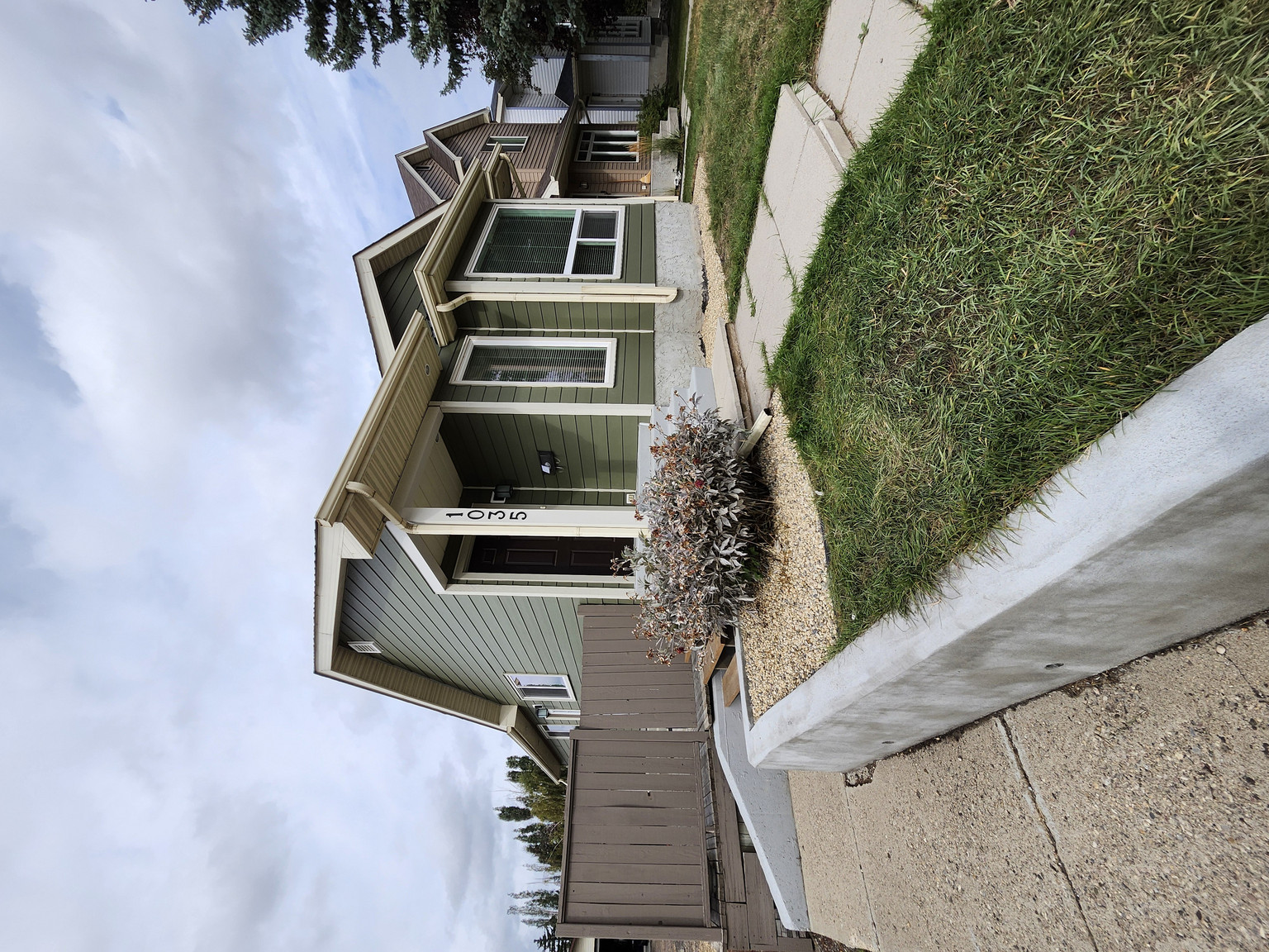1035 Riverbend Drive SE - Photo 36