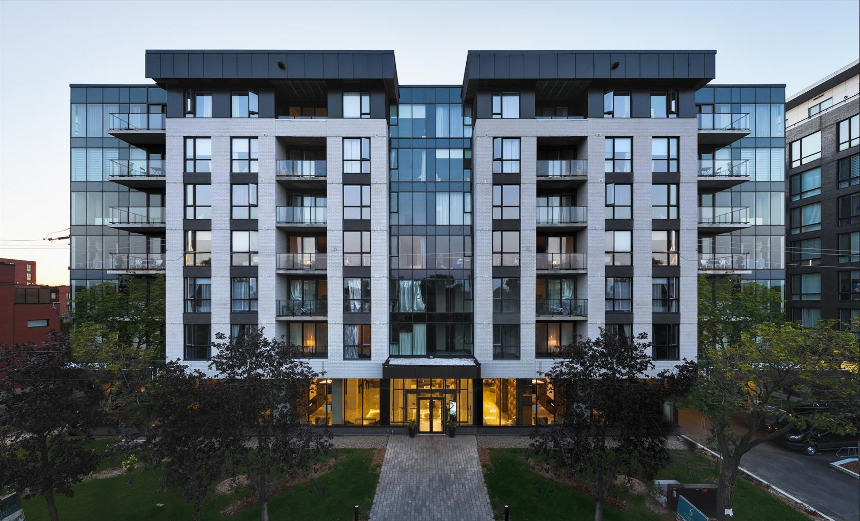 Le Carlyle