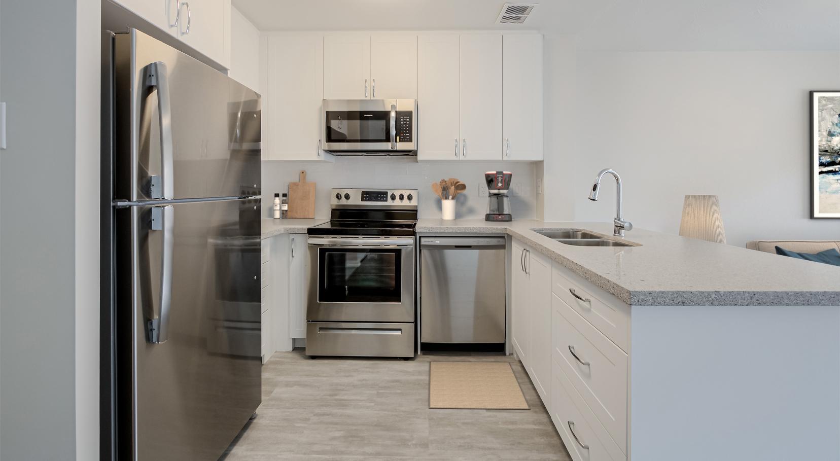 Ravine Park Apartments - Photo 3