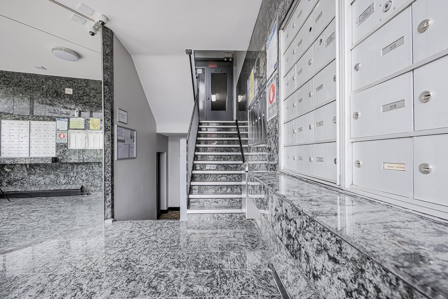 Gertrude Suites - Photo 11