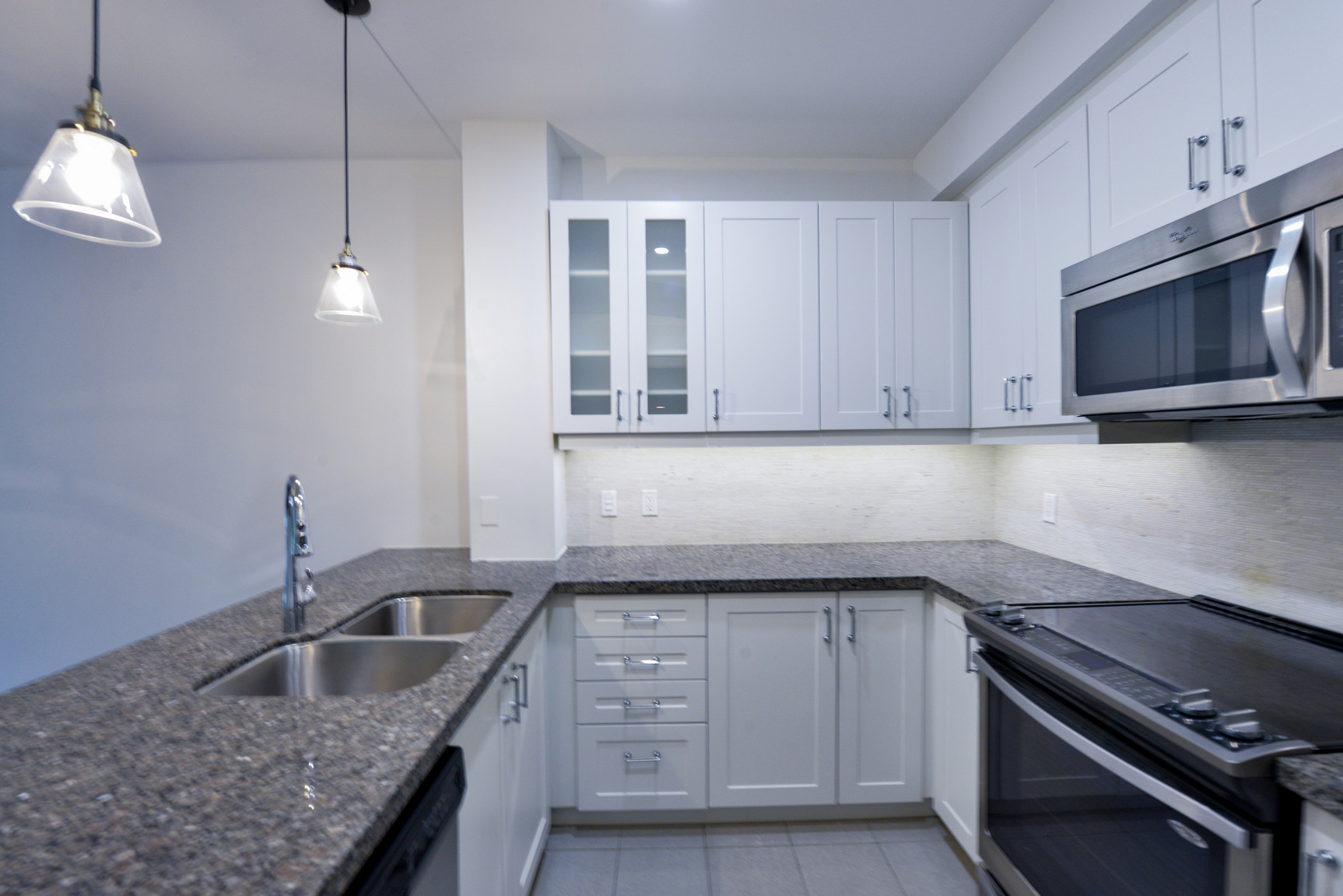 Cedarwood Townhomes - Photo 5