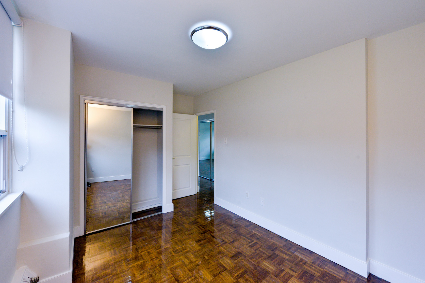 Almore Apartments - Photo 20