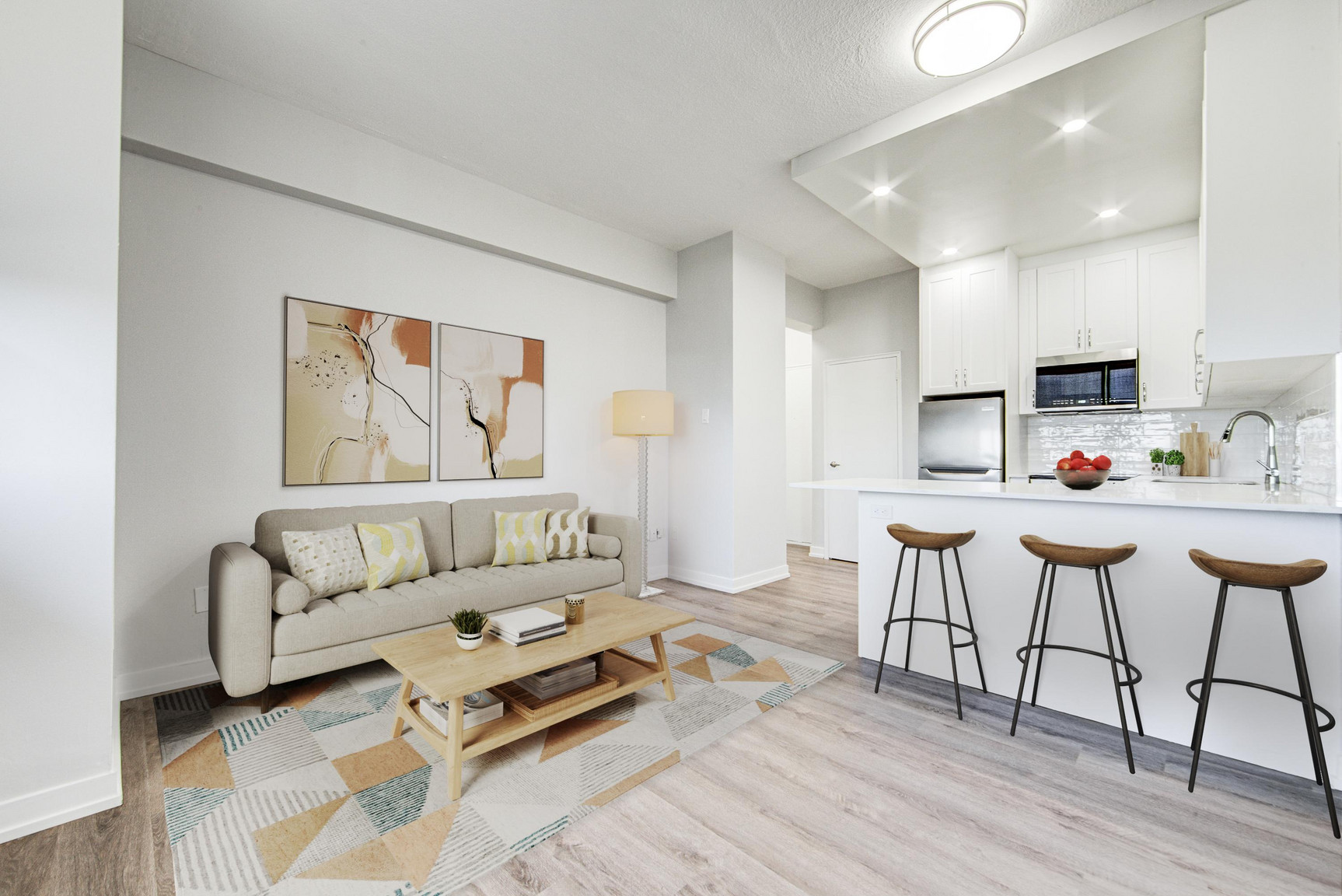 Cedarwood Suites - Photo 5