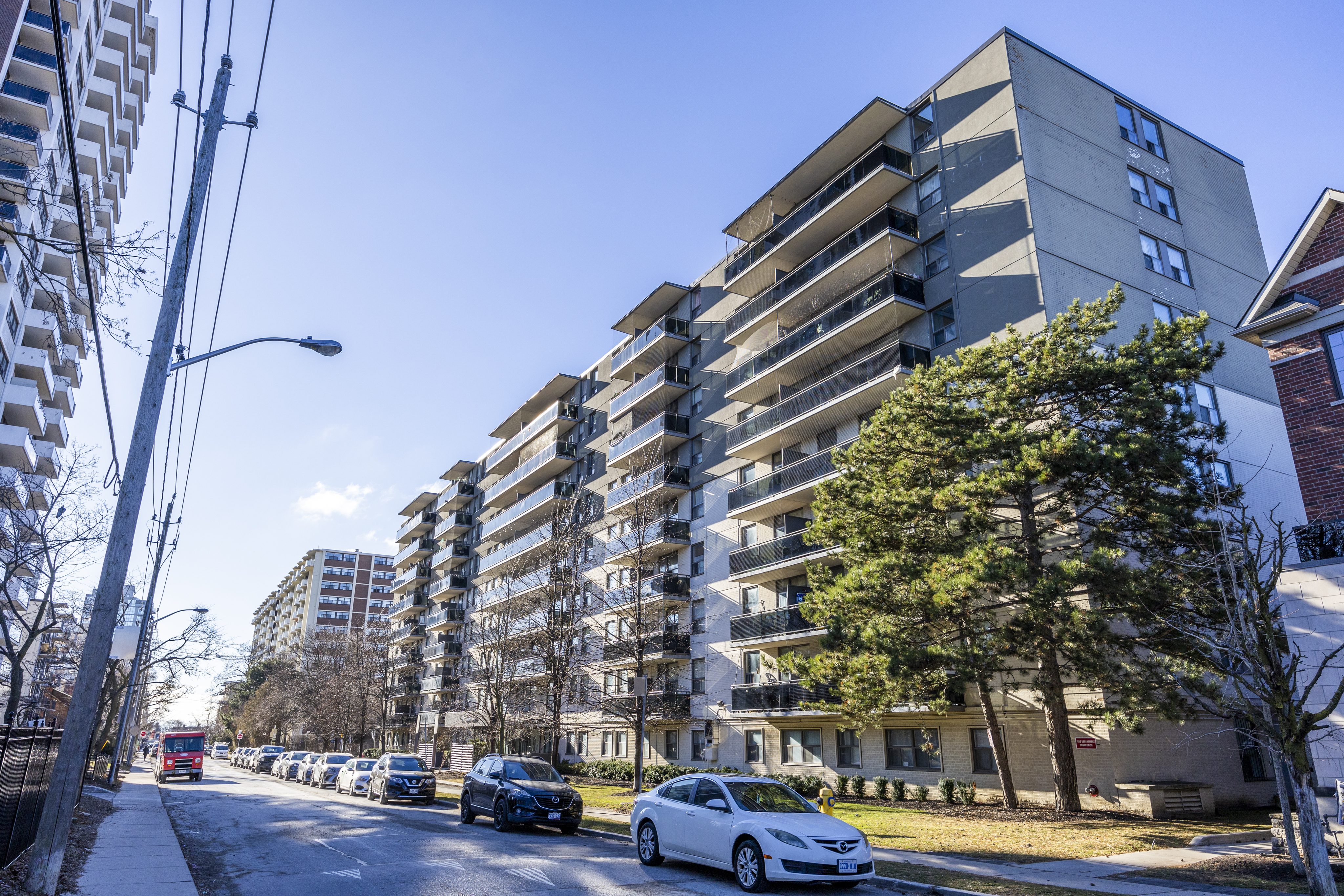 120 Raglan Ave, Toronto, ON M6C 2L4 — photo 3