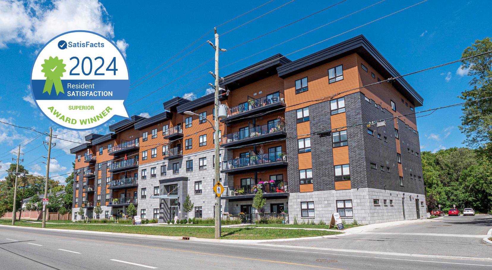 1355 Commissioners Road West, London, ON N6K 0J4 — photo 1