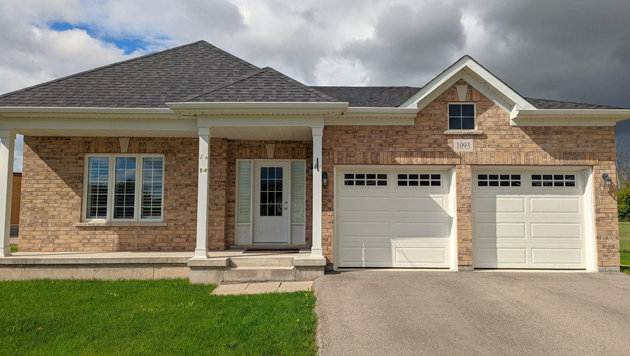 1093 Meadowood St. Fort Erie, ON