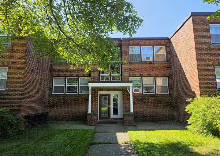 6333 Dawlish Ave