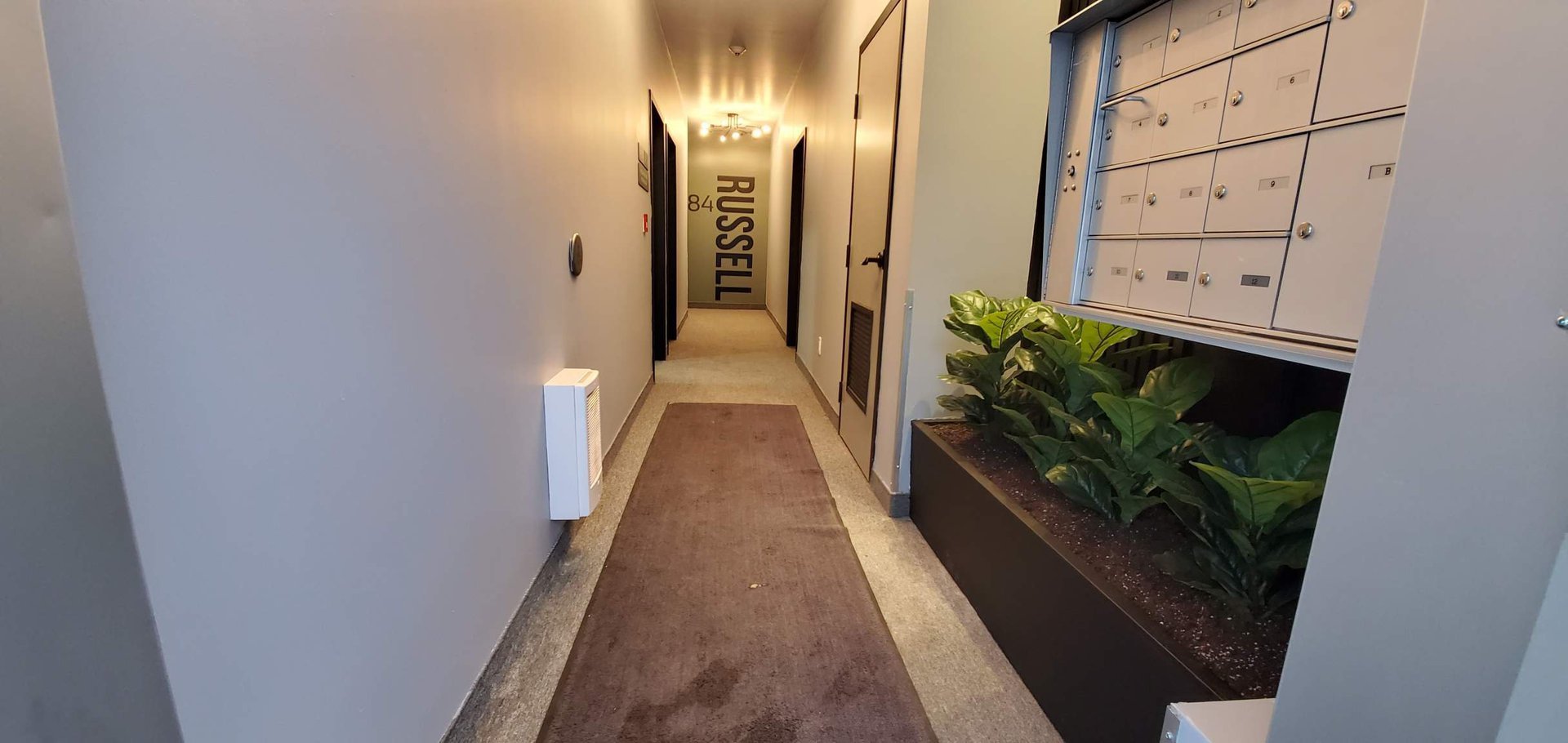 84 Russell Avenue - Photo 13