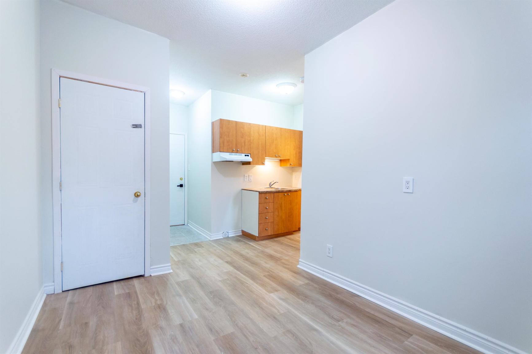 477 Cumberland Street - Photo 2