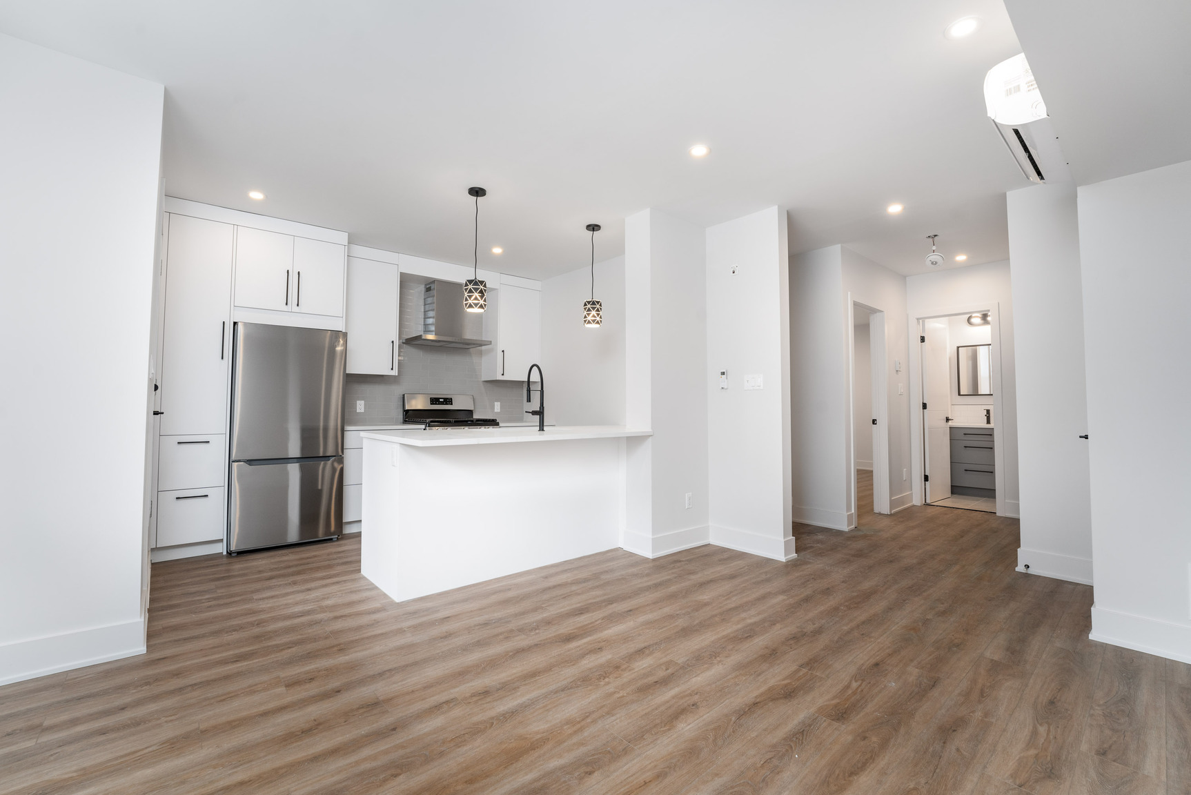 85 Rosemount Avenue - Photo 4