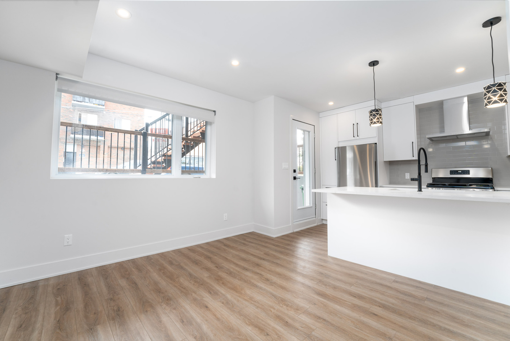 85 Rosemount Avenue - Photo 6