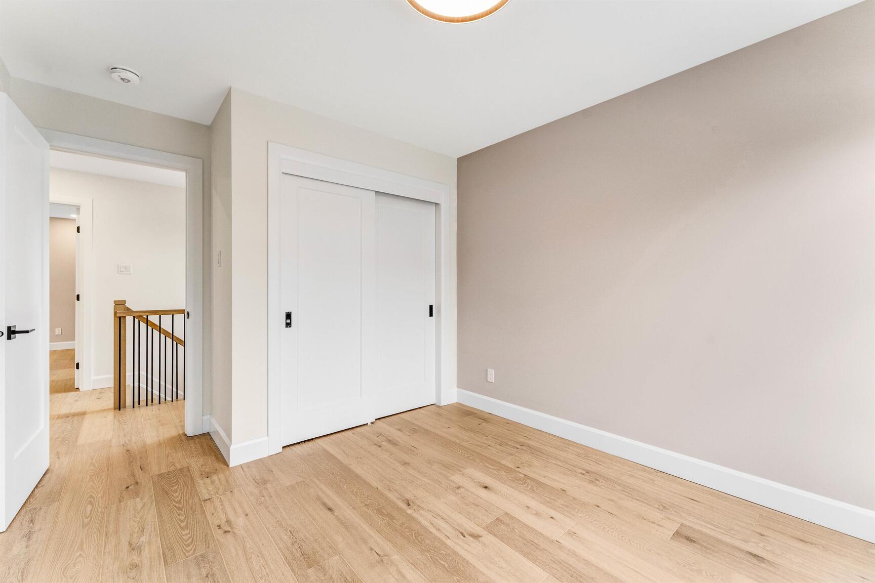 847 Woodroffe Avenue - Photo 13