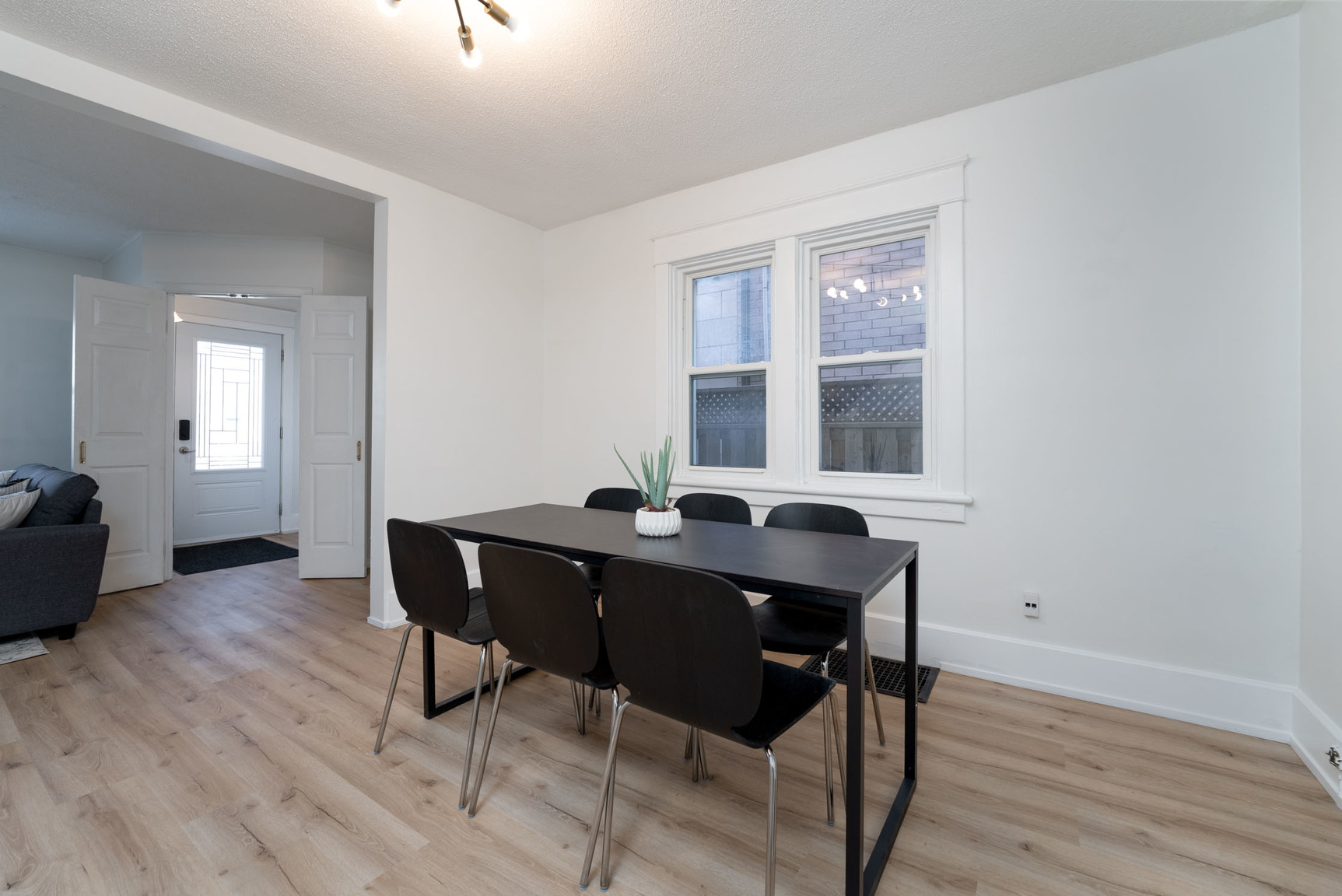 572 Chapel Street - Photo 9