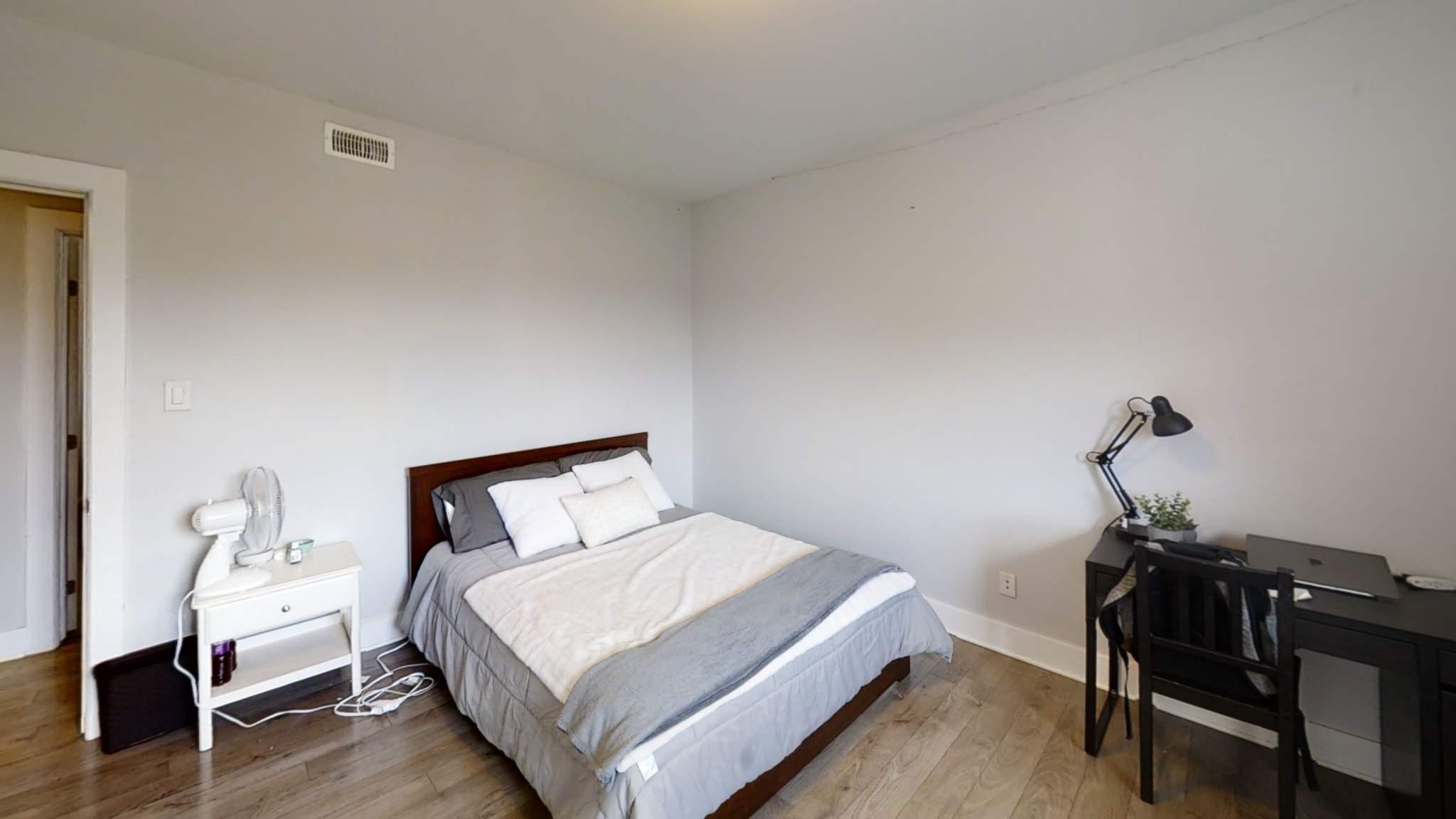 173 Henderson Ave  - Photo 10