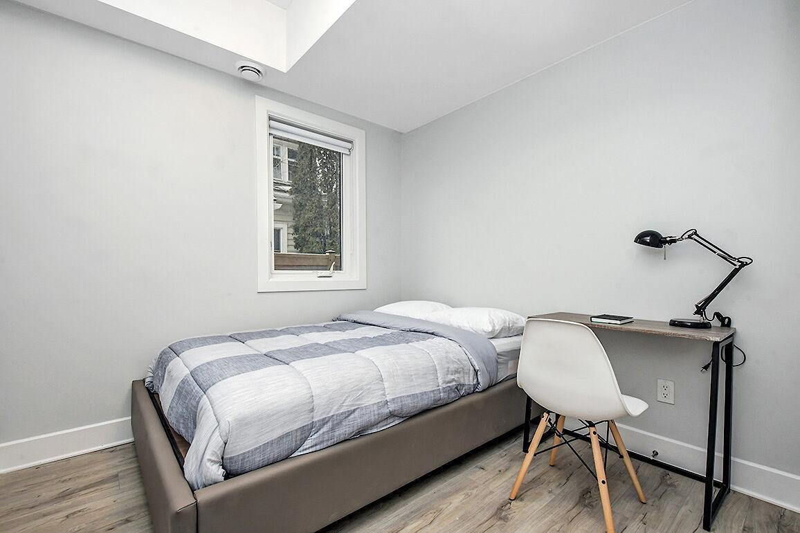 18 McArthur - Photo 9
