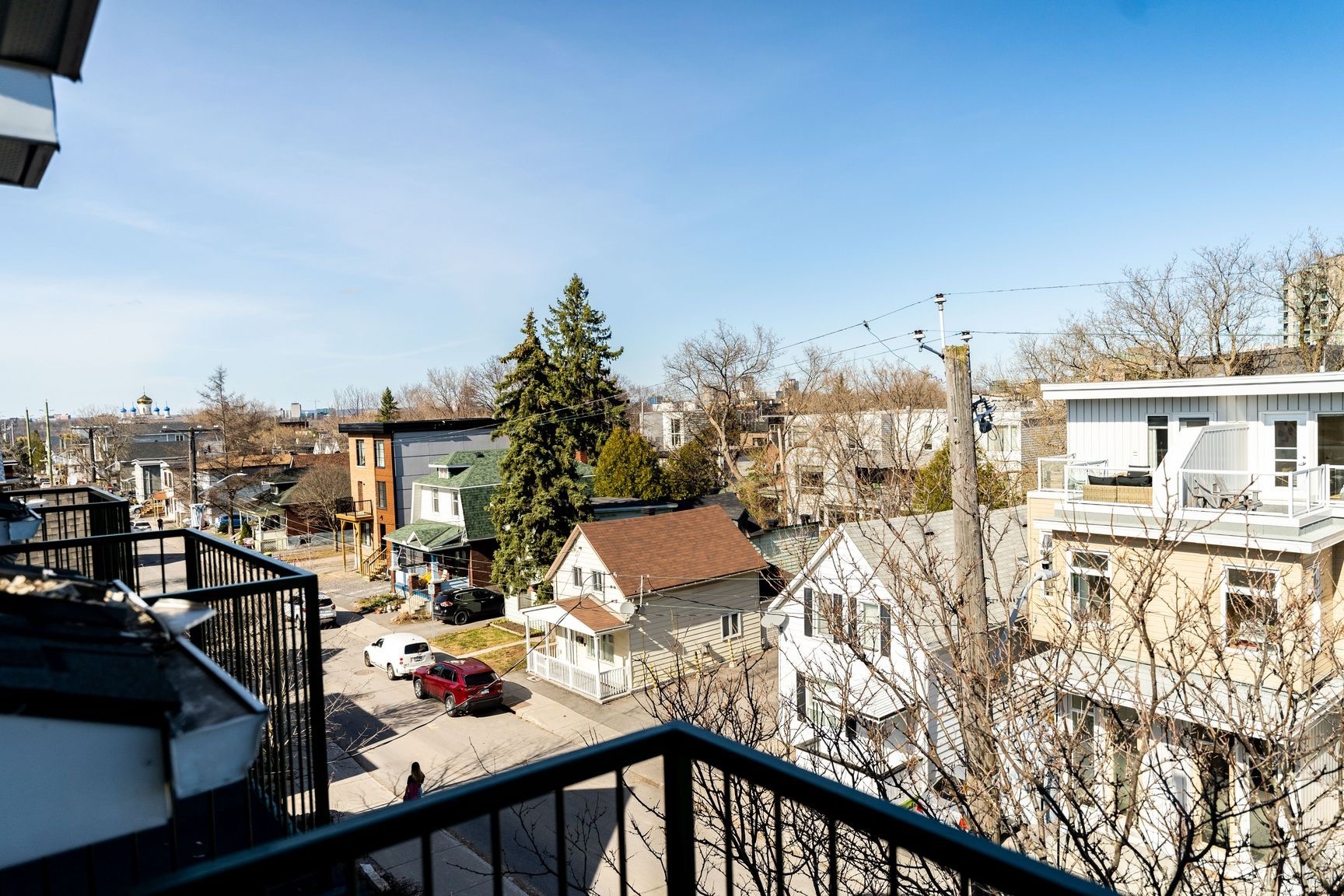 110 Stirling Avenue - Photo 3