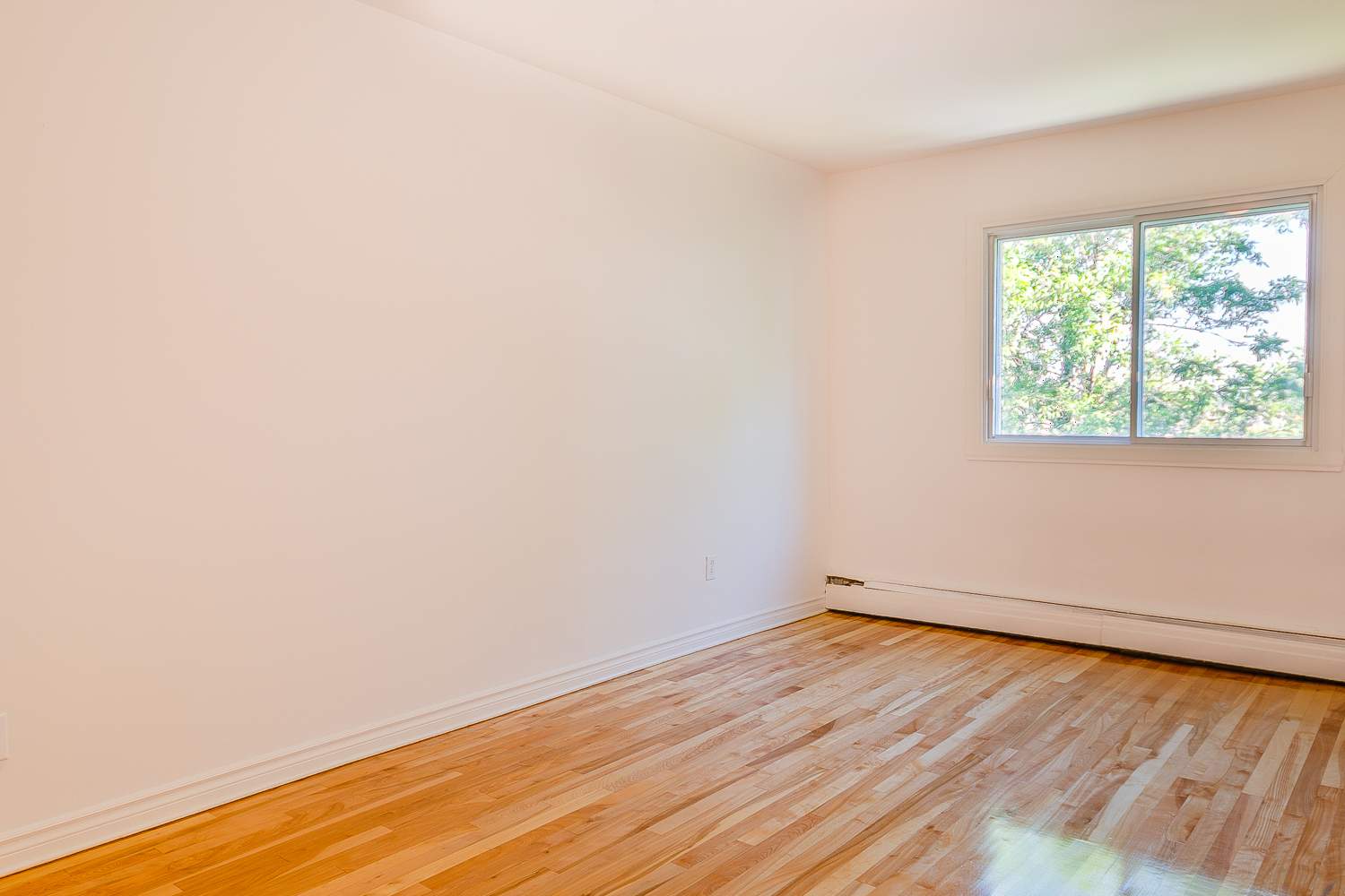 Lakeshore Villa - Photo 4