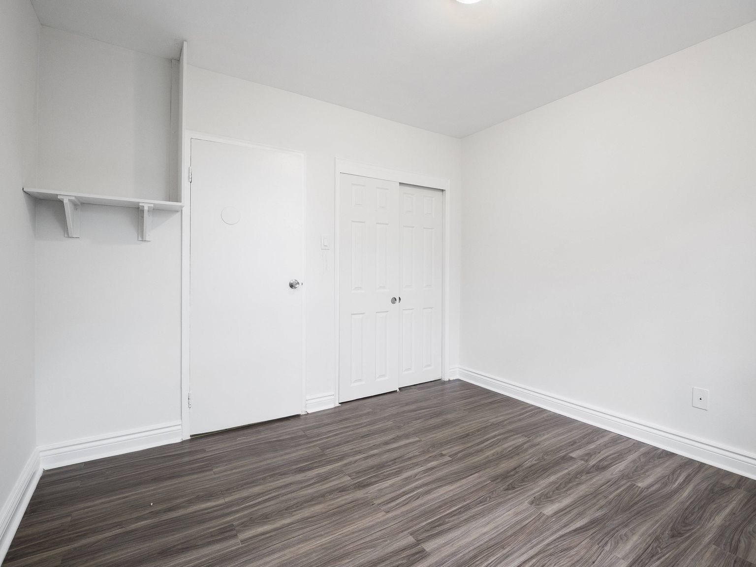 Dawes Apartments - Photo 12