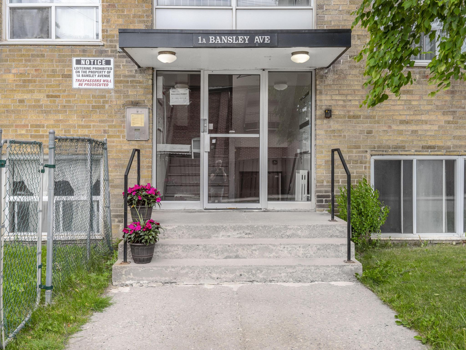 Bansley Apartments - Photo 15