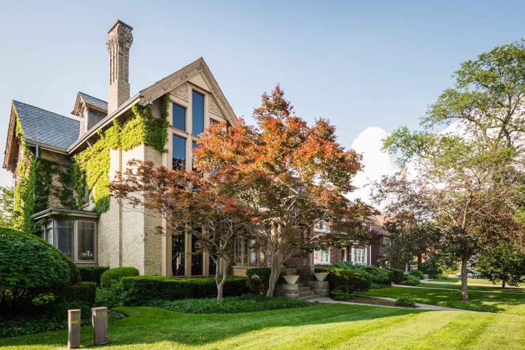 262 Central Avenue
