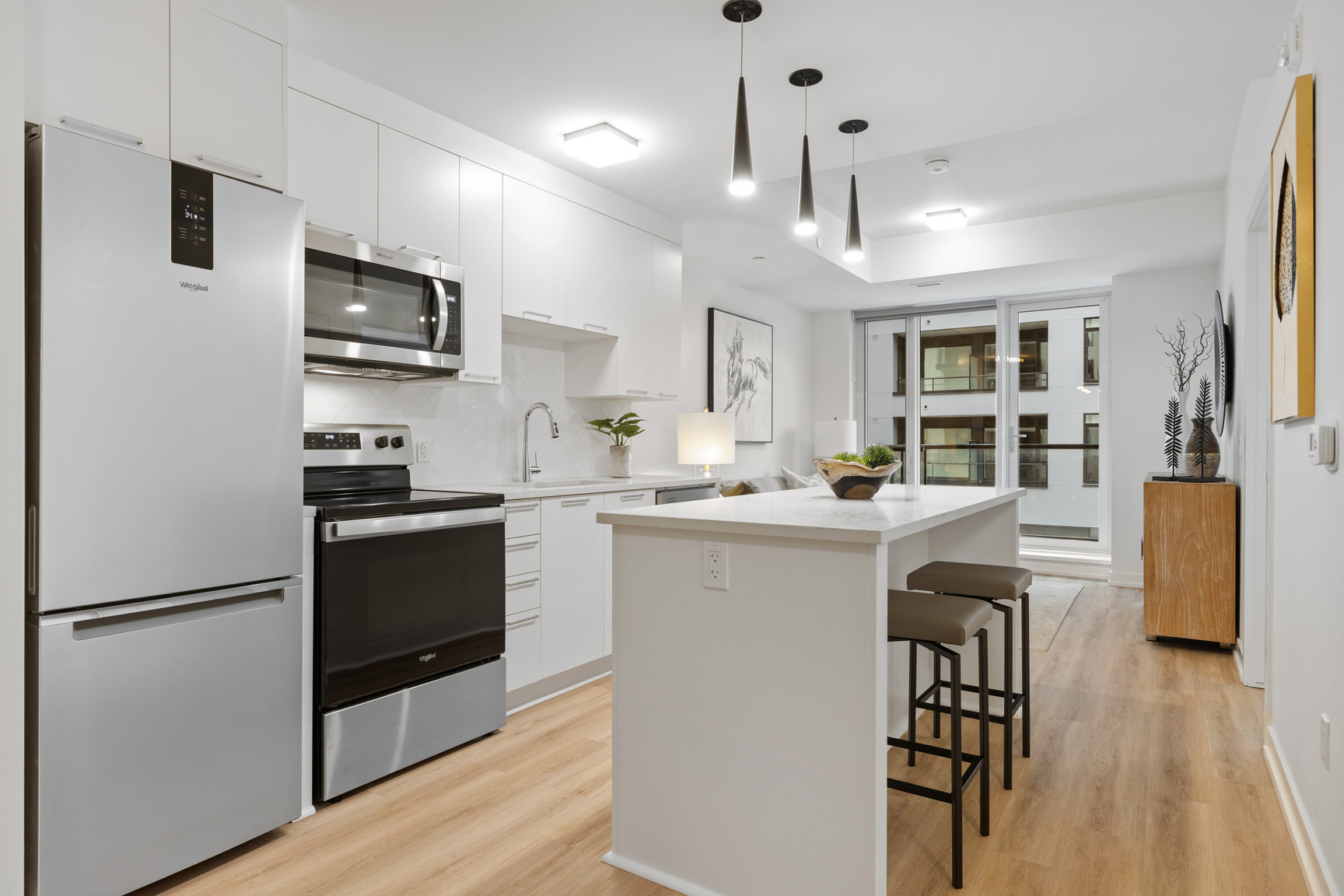 Milieu & Ballantyne Apartments - Photo 11
