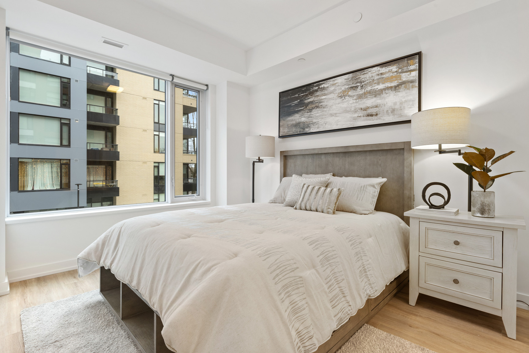 Milieu & Ballantyne Apartments - Photo 14