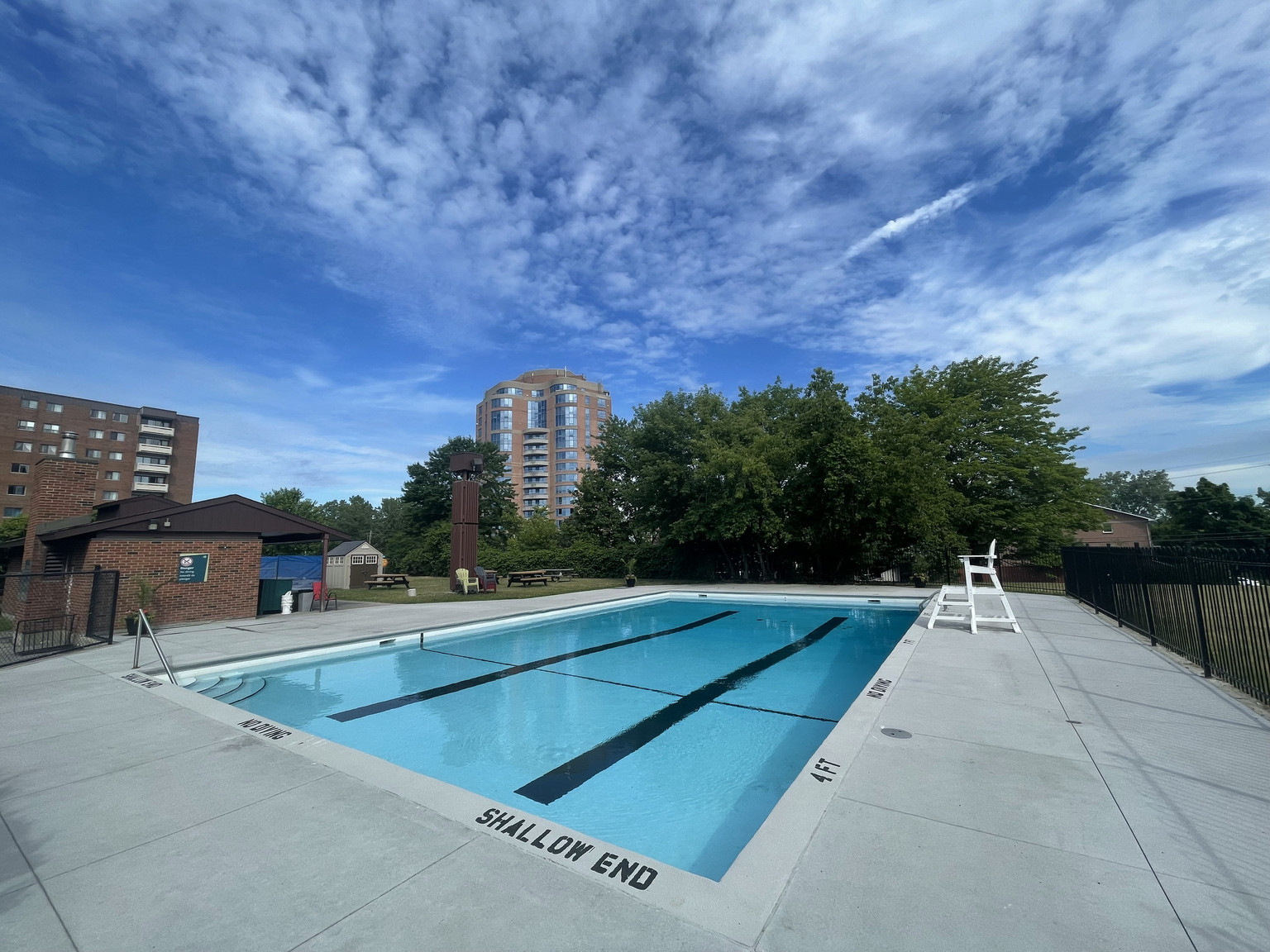 Deschenes Court - Photo 117