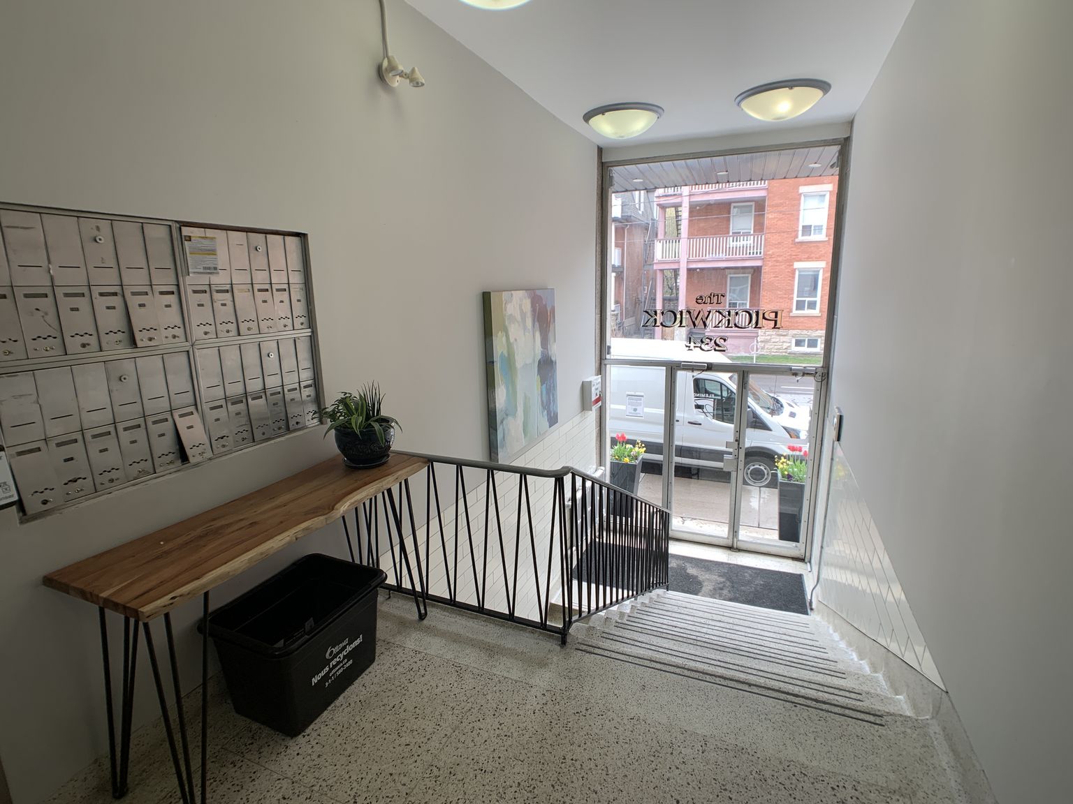234 Charlotte St. - Photo 5