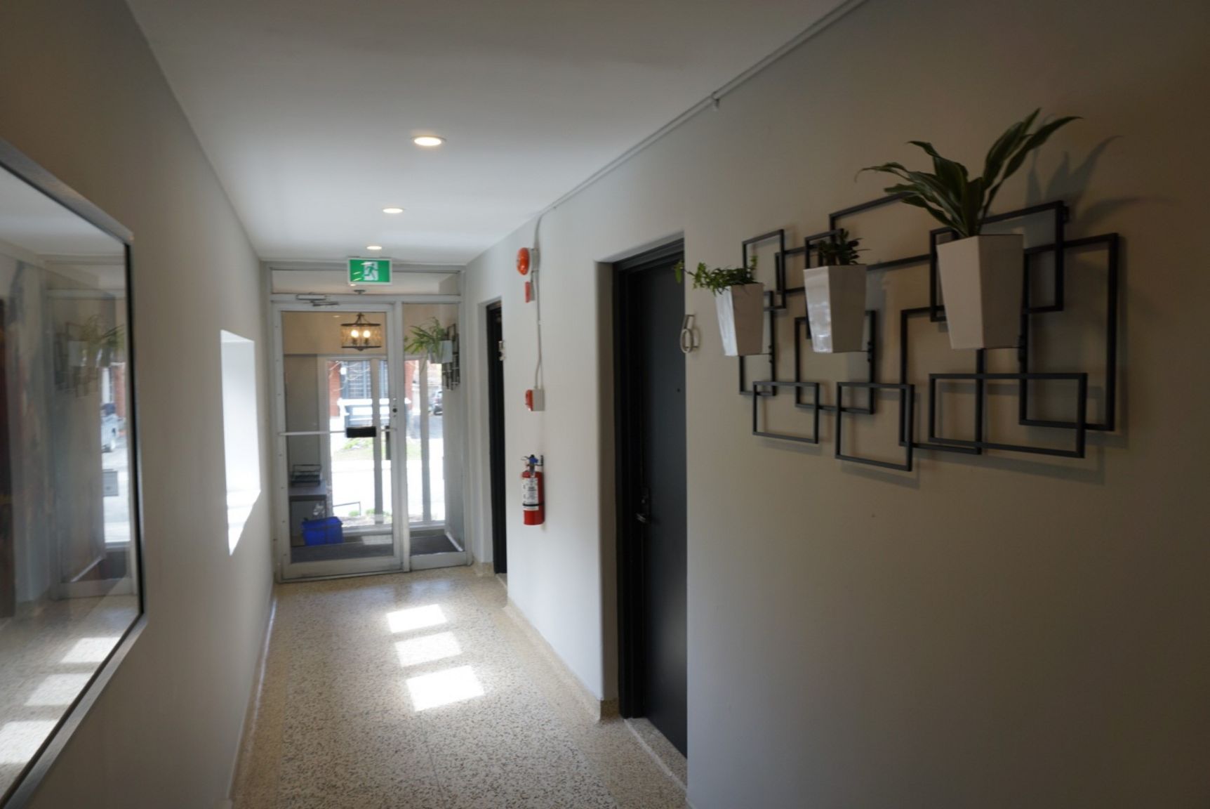 55 Sweetland Ave. - Photo 4