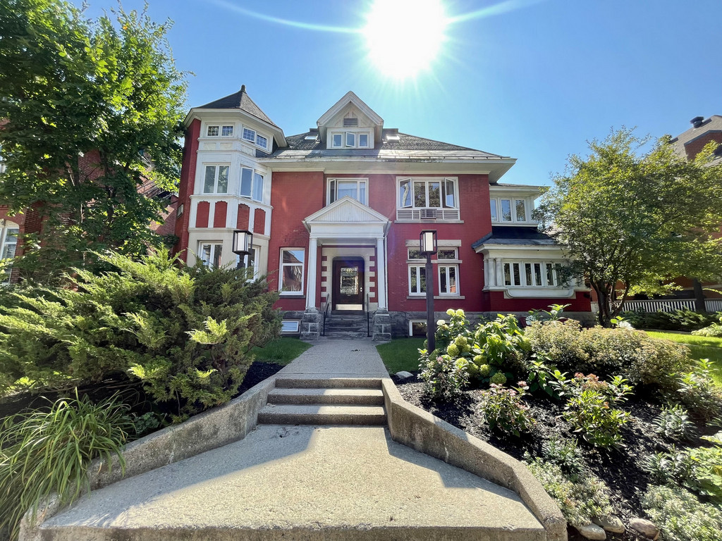 322 Frank Street Fleming Property Management