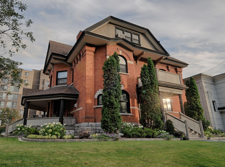 328 Frank St., Ottawa, ON K2P 0X8 — photo 1