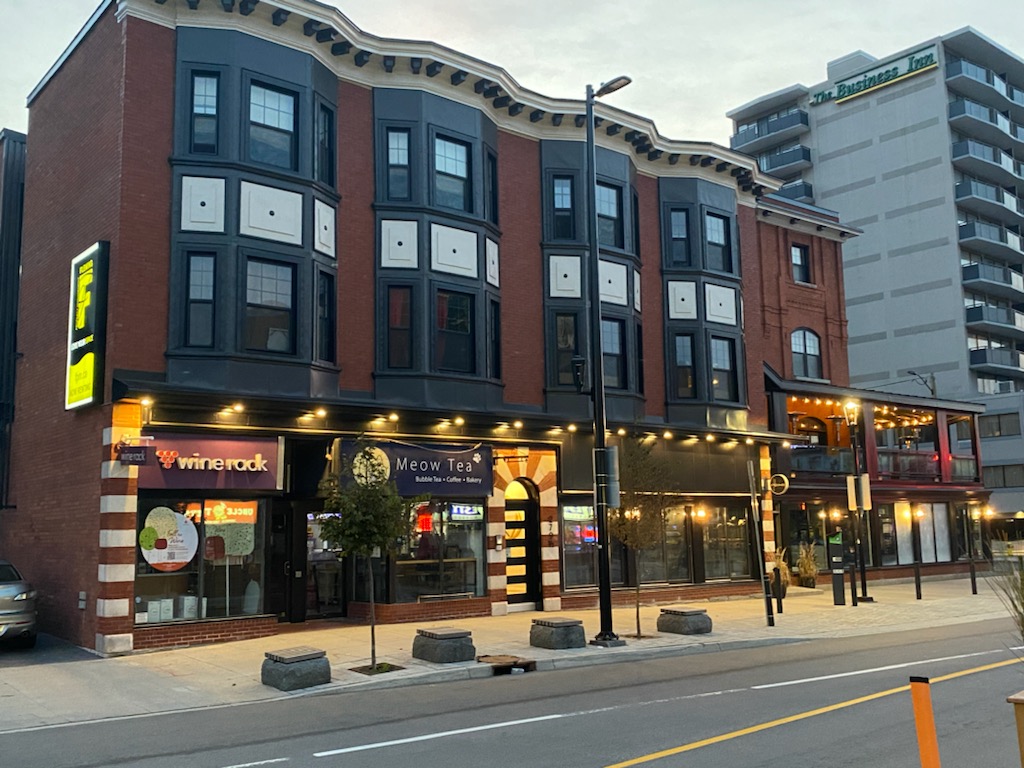 279 1/2 Elgin, Ottawa, ON K2P 1M1 — photo 1