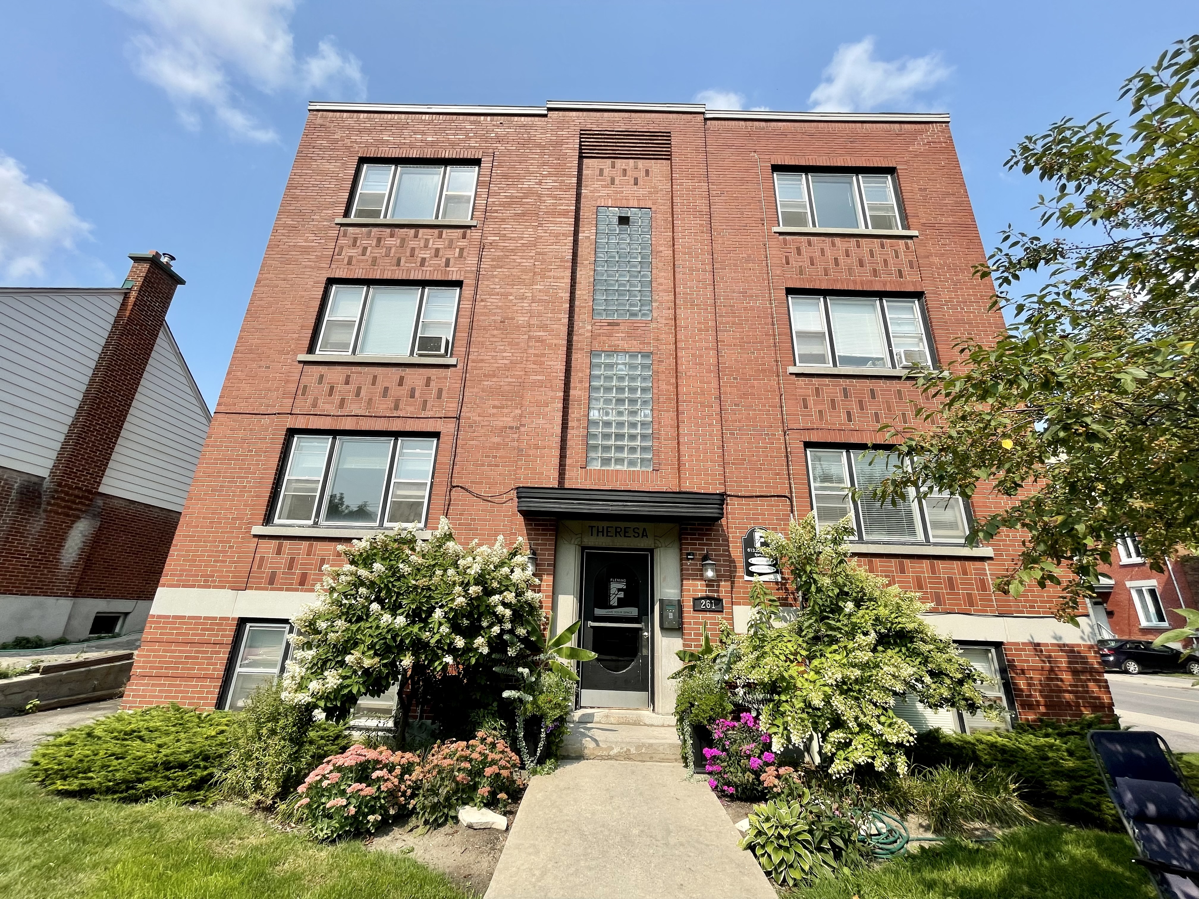 261 Fifth Ave., Ottawa, ON K1S 2N4 — photo 1
