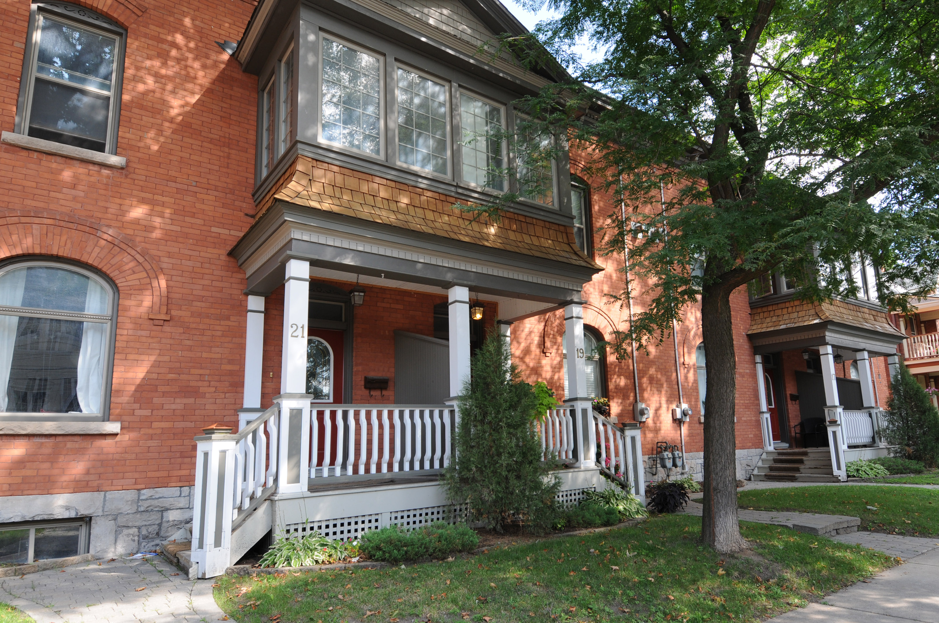 19 Second Ave, Ottawa, ON K1S 2H2 — photo 3