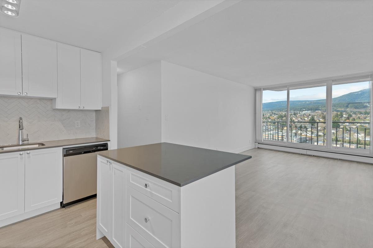 1 Chapel St. - Photo 7
