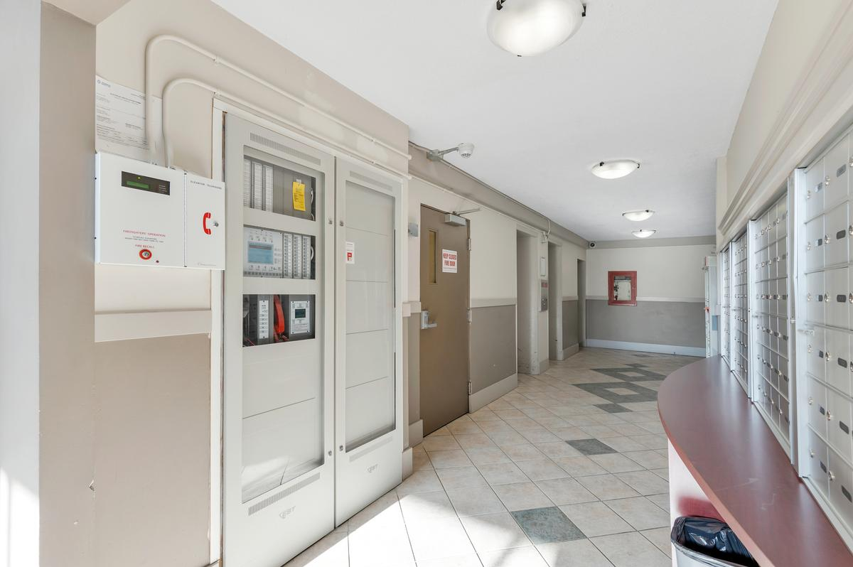 1 Chapel St. - Photo 16