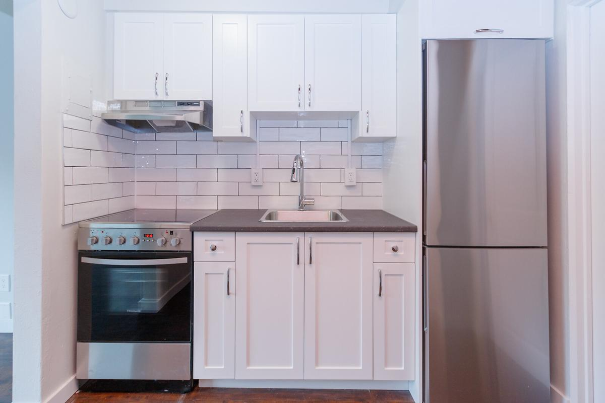 Riverbend Terrace - Photo 3